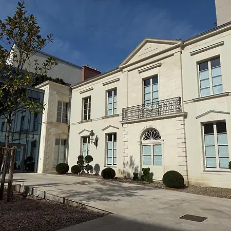 Maison Maubreuil מלון נאנט